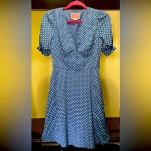 New Kate Spade Cornflower Blue Crepe Tea Garden Dot Dress with Pockets!, Size 0